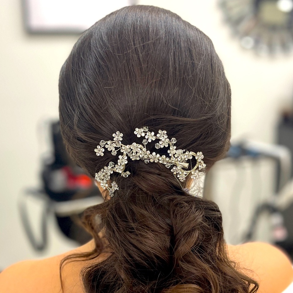 Bel Aire Bridal Headpiece